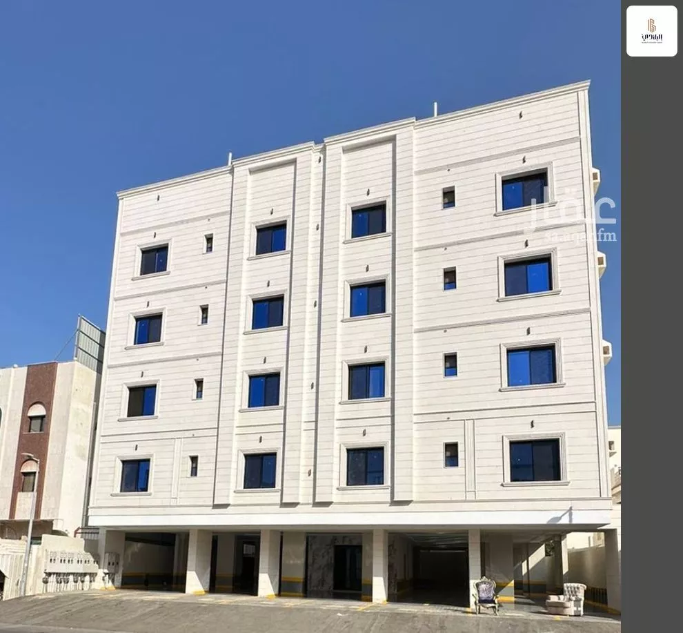 شقة 5 غرف في الصفا 1