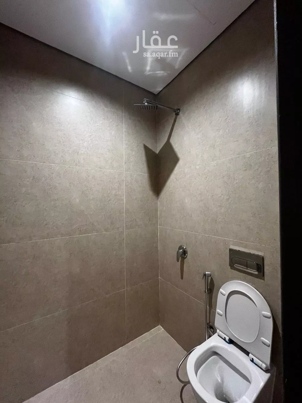 3 bedroom apartment in Al Hamra, Eastern Province 6