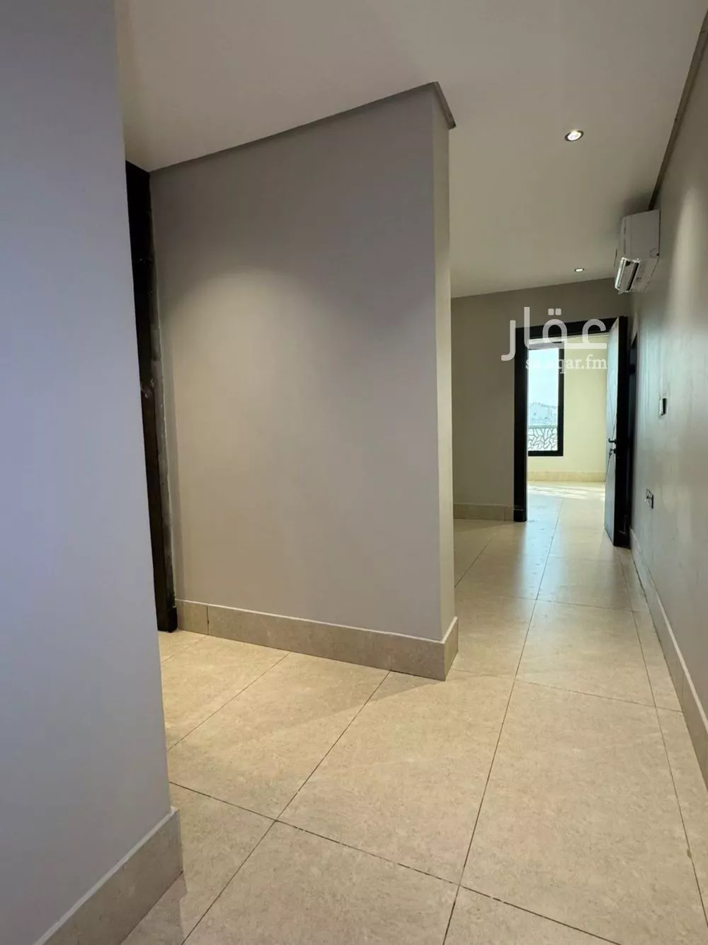 شقة 5 غرف في ضاحية الملك فهد 2