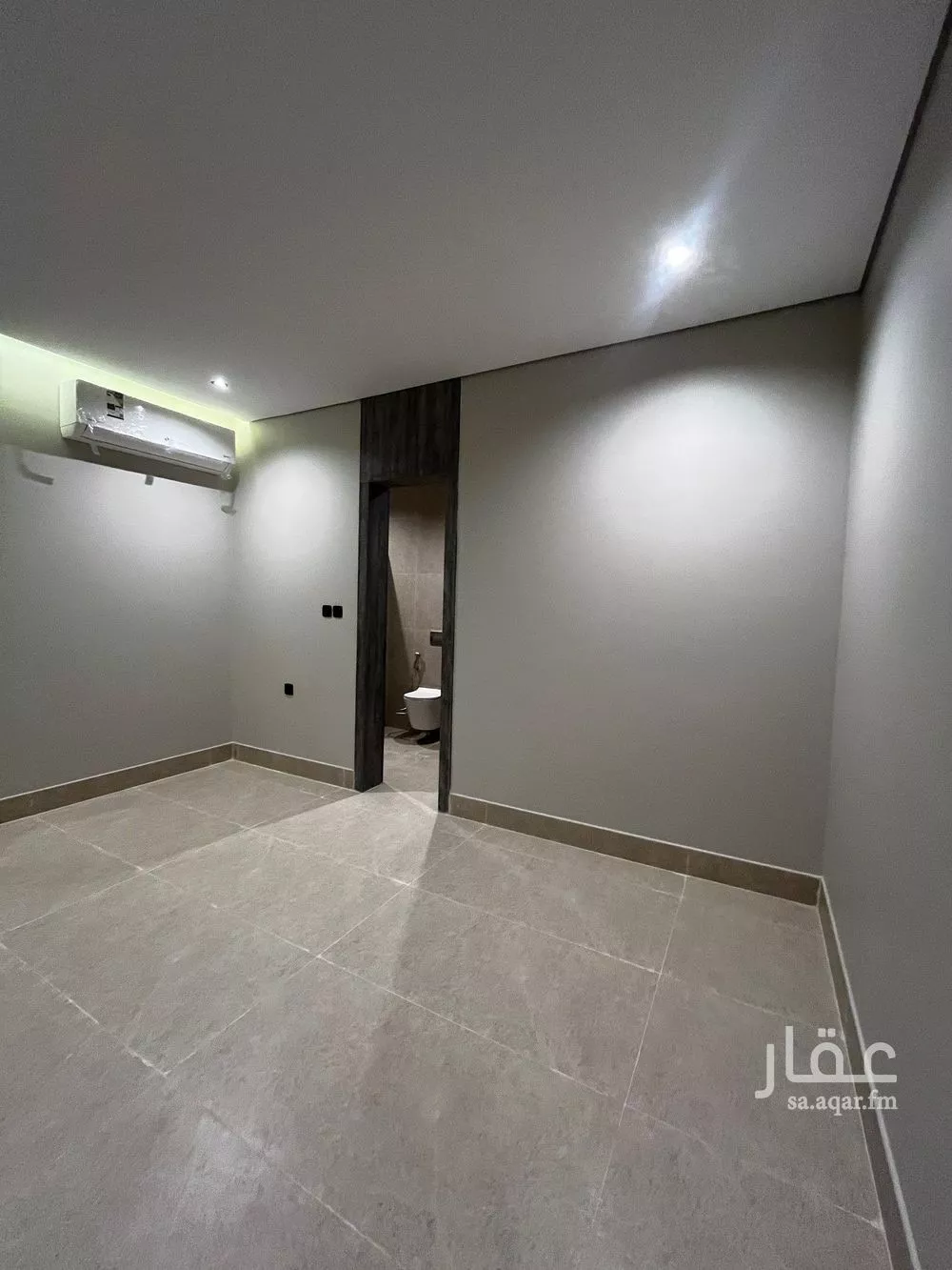 3 bedroom apartment in Al Hamra, Eastern Province 10