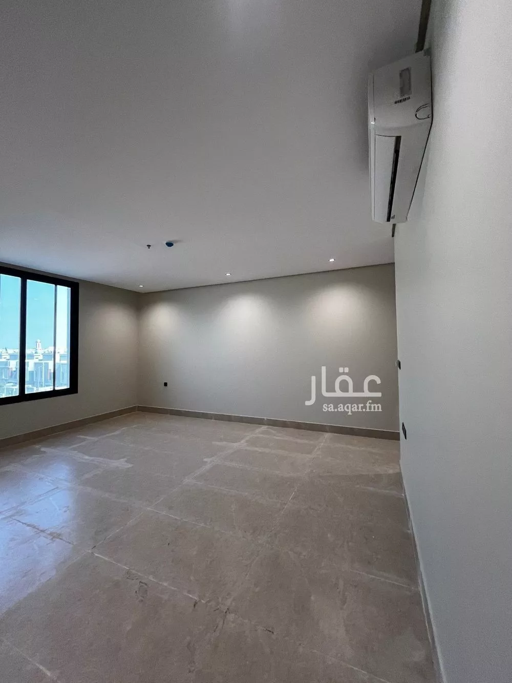 4 bedroom apartment in Taibah, Eastern Province 9