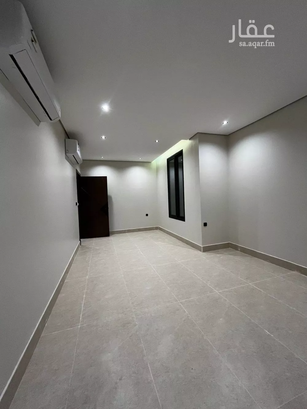 5 bedroom apartment in Al Hamra 4
