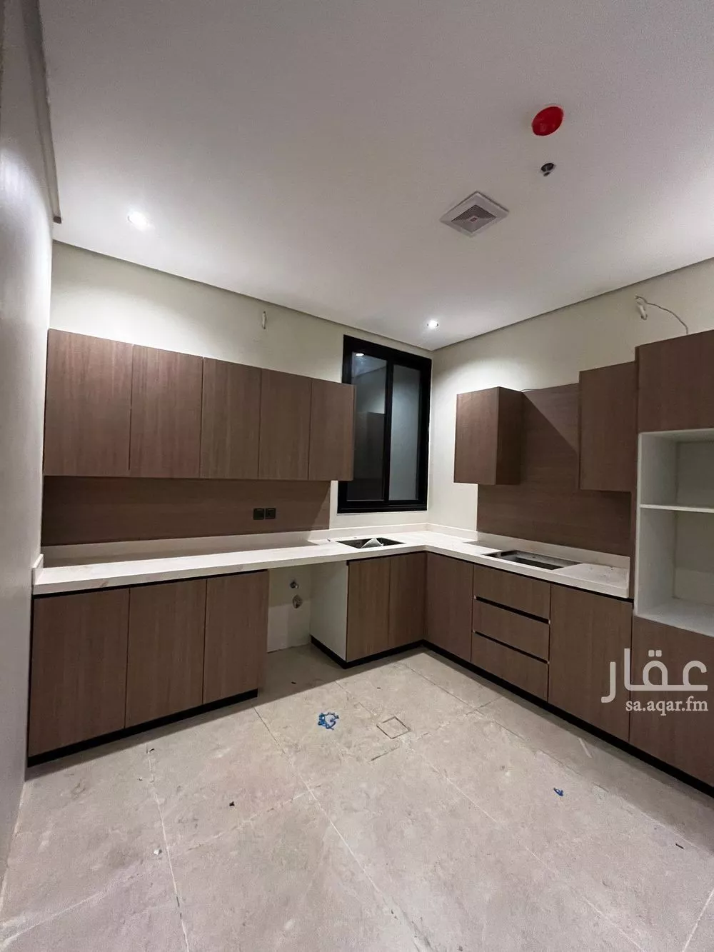 4 bedroom apartment in Taibah, Eastern Province 8