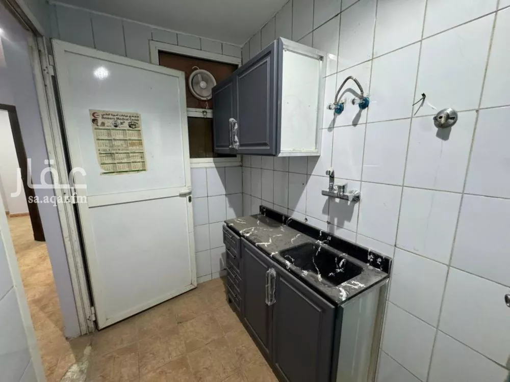 2 bedroom apartment in Thalim, Riyadh 8