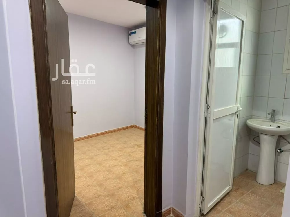 2 bedroom apartment in Thalim, Riyadh 10