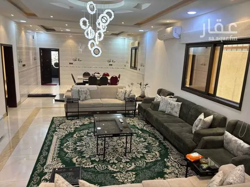 9 bedroom villa in Al Manar 2