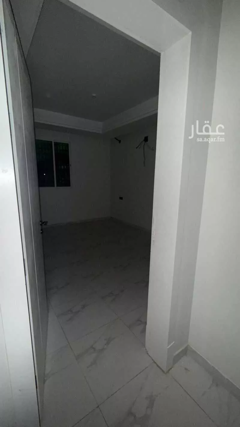 شقة 3 غرف في عكاظ 2