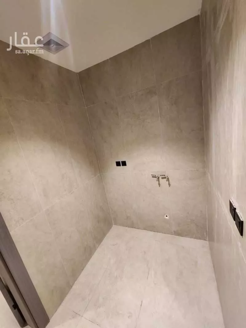 4 bedroom villa in Ar Rakah Al Janubiyah, Eastern Province 18