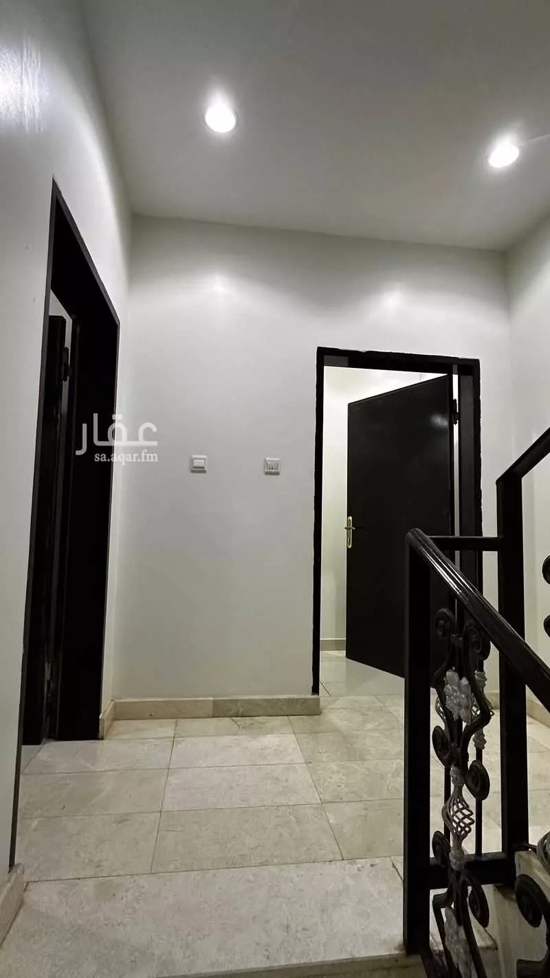 5 bedroom floor in Qurtubah 5