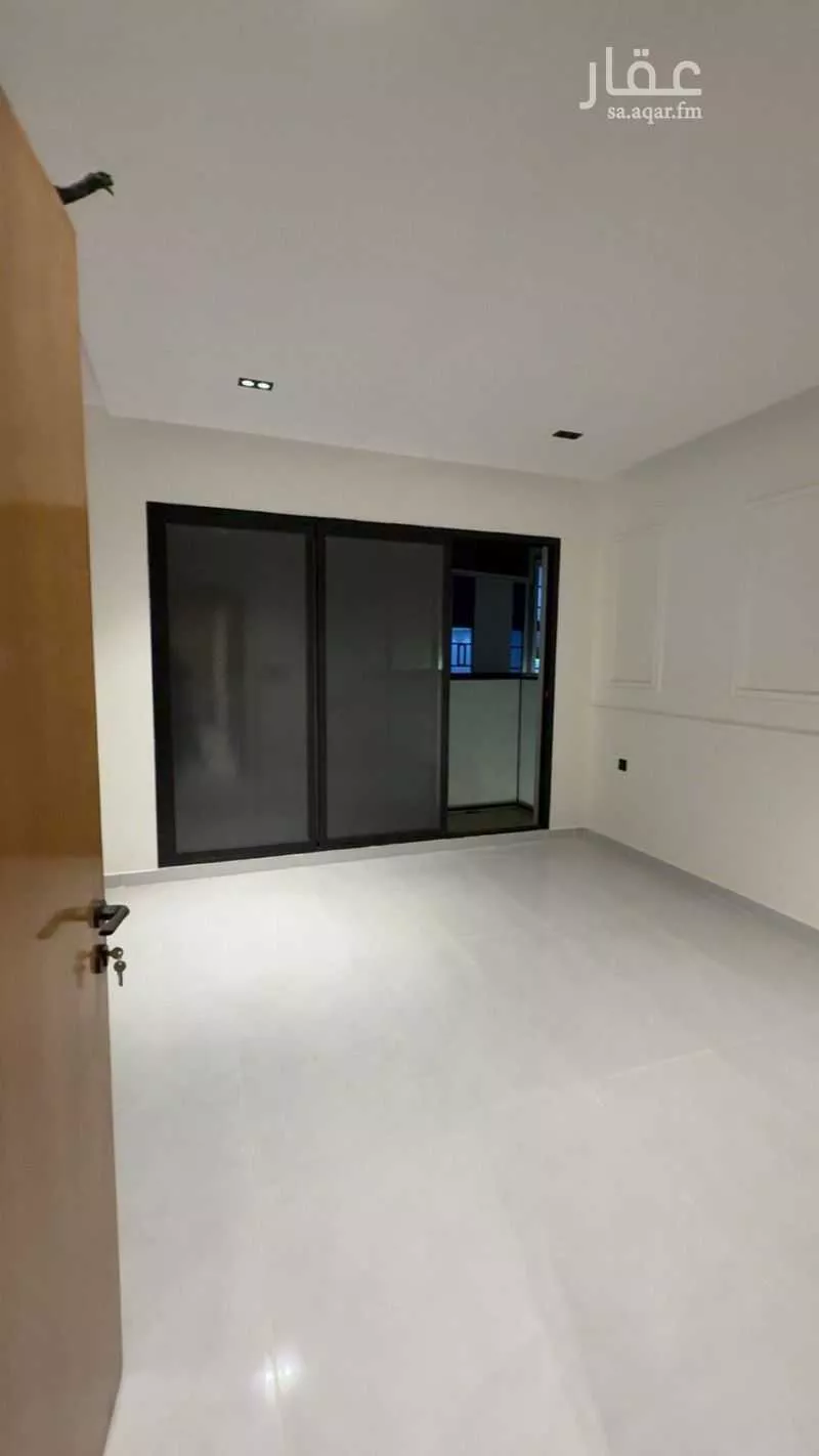 3 bedroom floor in Namar 2