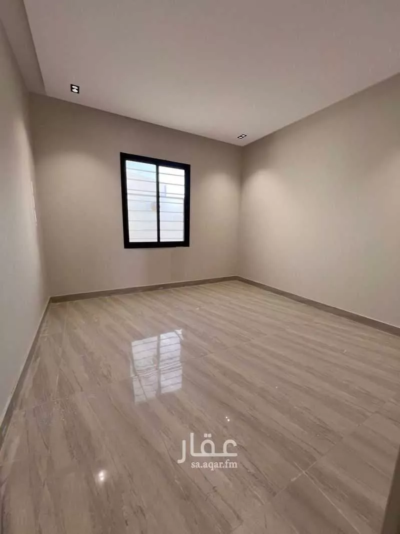 فيلا 4 غرف في الجنادرية 2