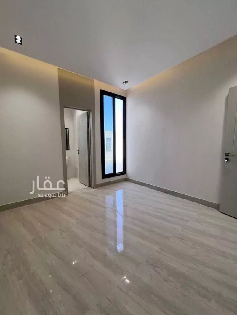 فيلا 4 غرف في الجنادرية 3