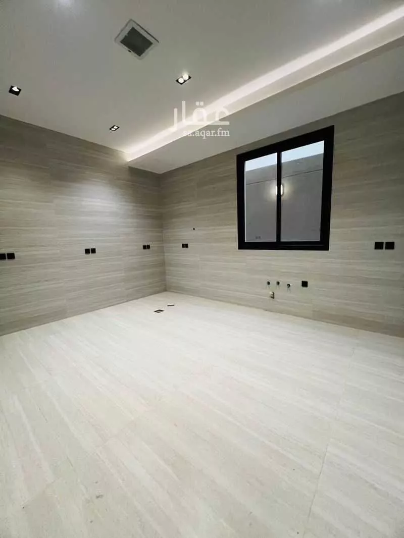 5 bedroom floor in Al Janadriyah 2