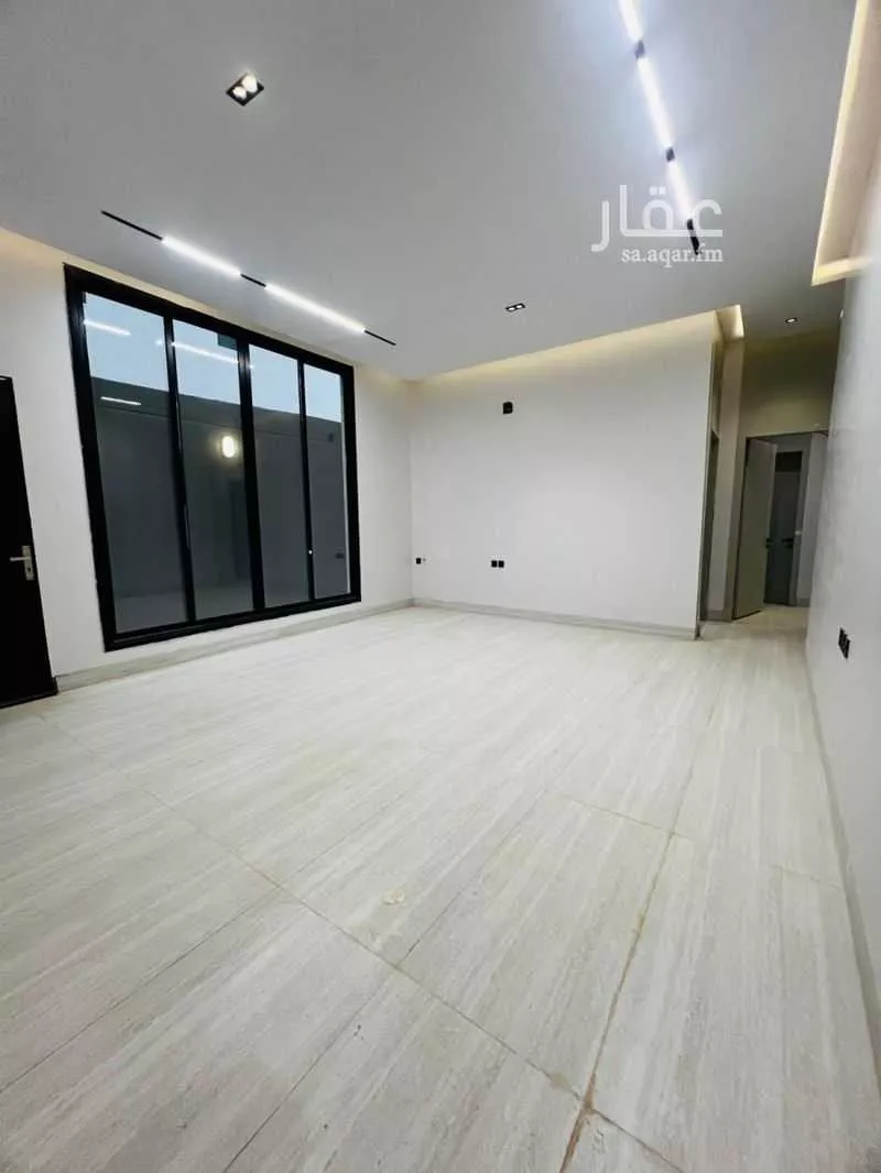 5 bedroom floor in Al Janadriyah 3
