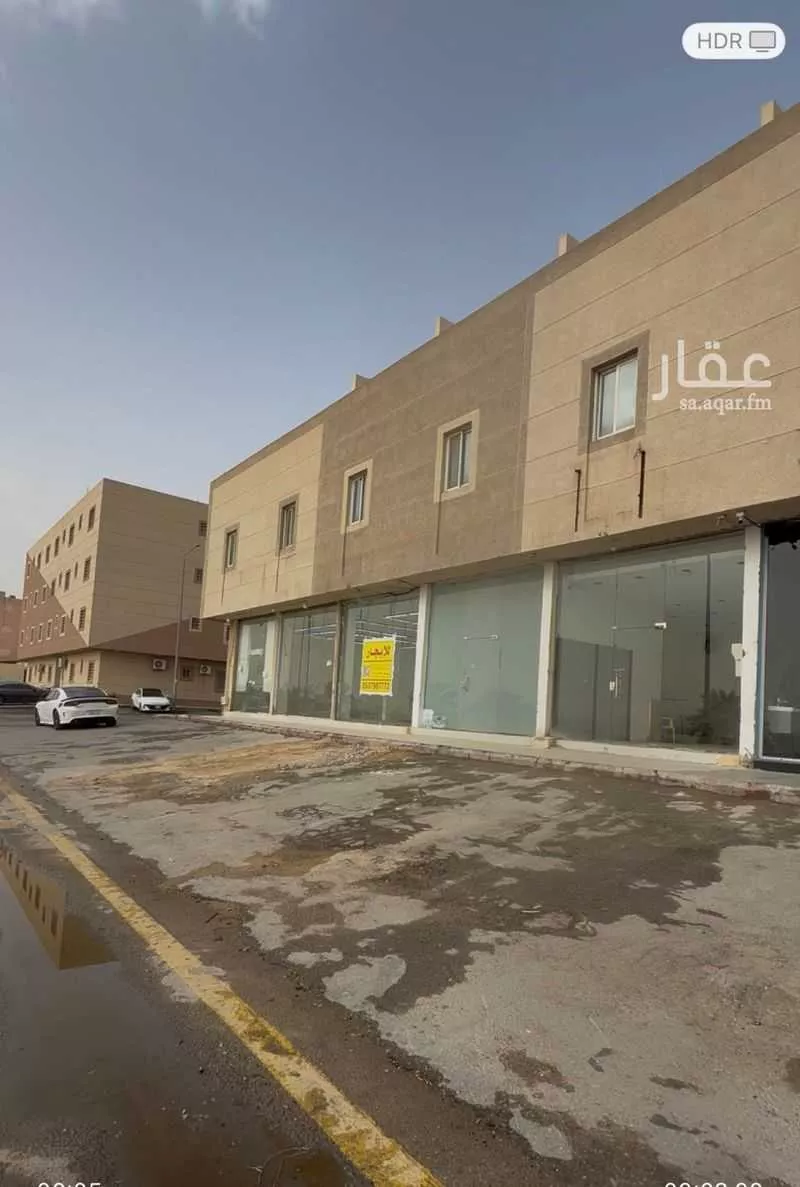 525 sqm building in Dhahrat Laban 1