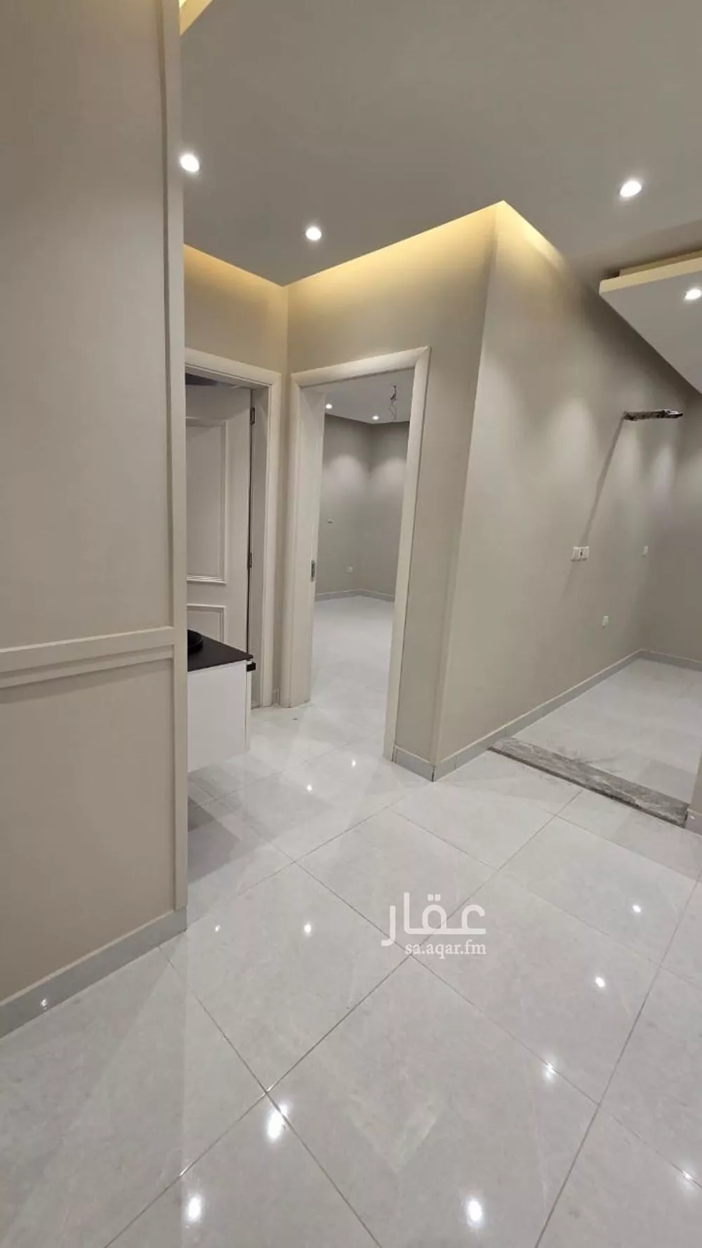 شقة 5 غرف في الصوارى 1