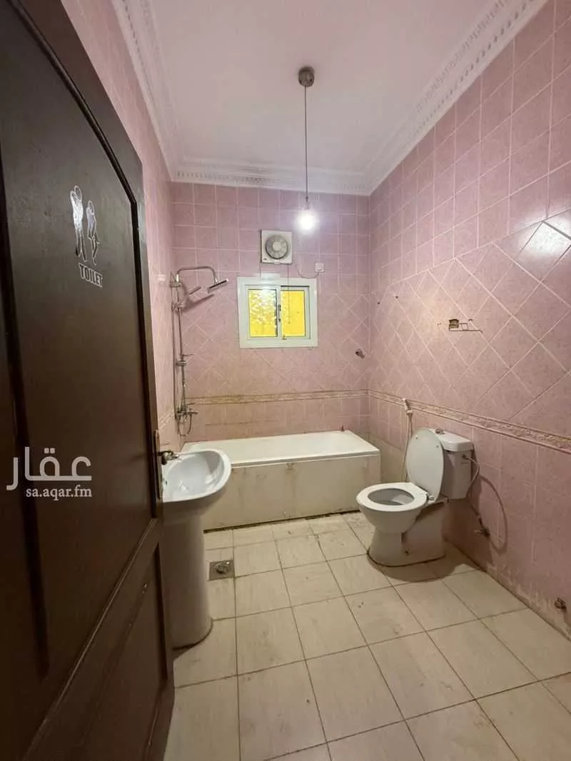 4 bedroom apartment in Al Muntazah, Jeddah 5