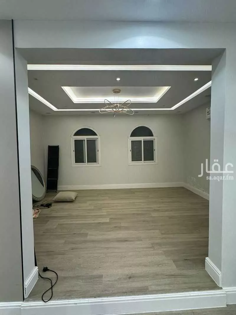 شقة 6 غرف في مريخ 1