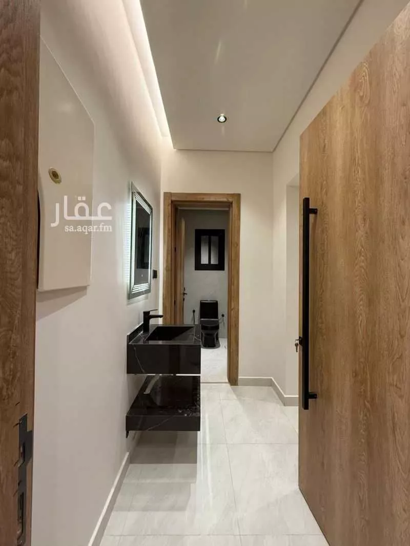 شقة 4 غرف في الروضة 2