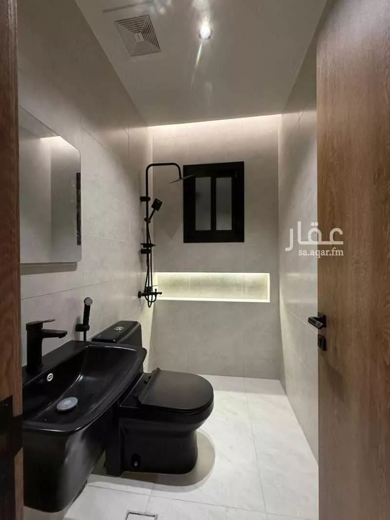 شقة 4 غرف في الروضة 4