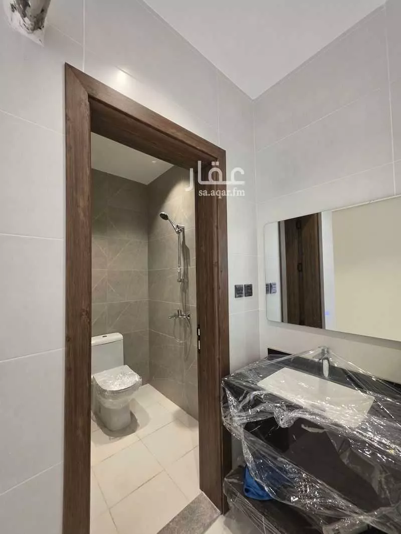 شقة 3 غرف في الروضة 5