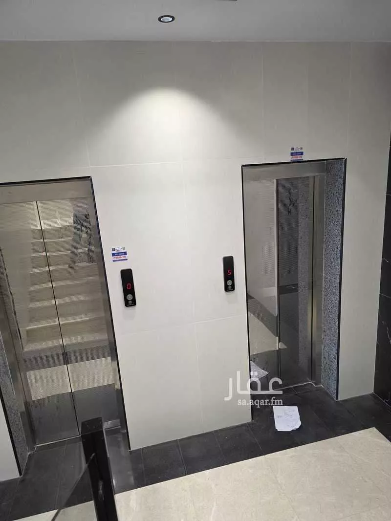 شقة 2 غرف في النزهة 5