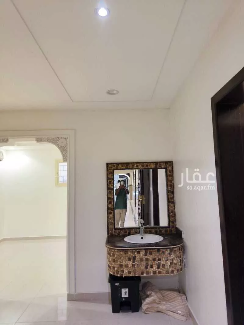 شقة 2 غرف في الملقا 3