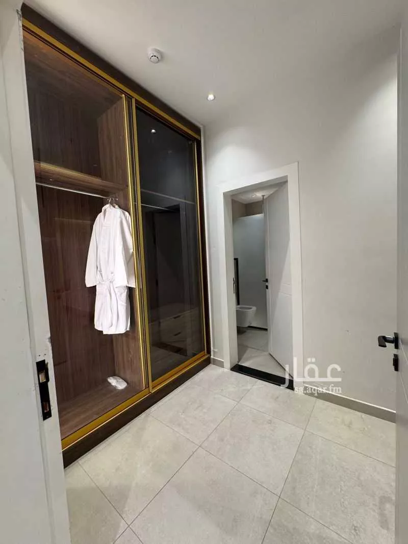 شقة 3 غرف في الملقا 1