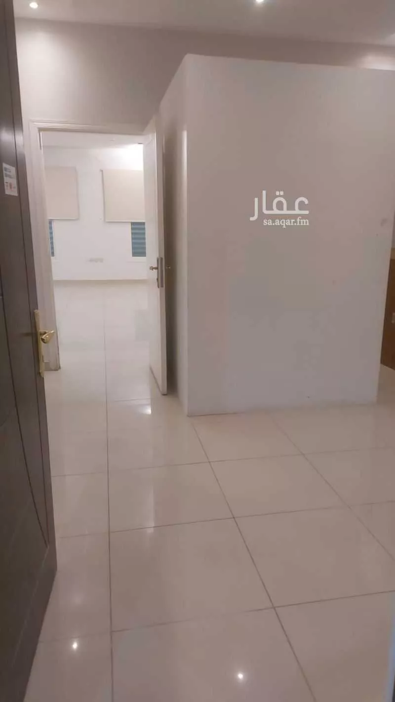 مكتب 6303 م² في الياسمين 3