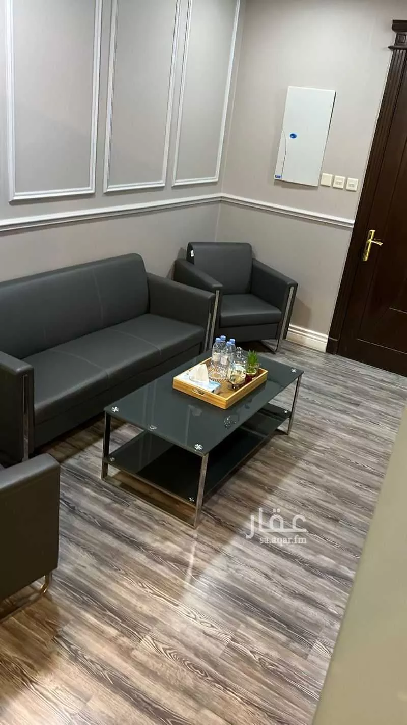 مكتب 6303 م² في الياسمين 5