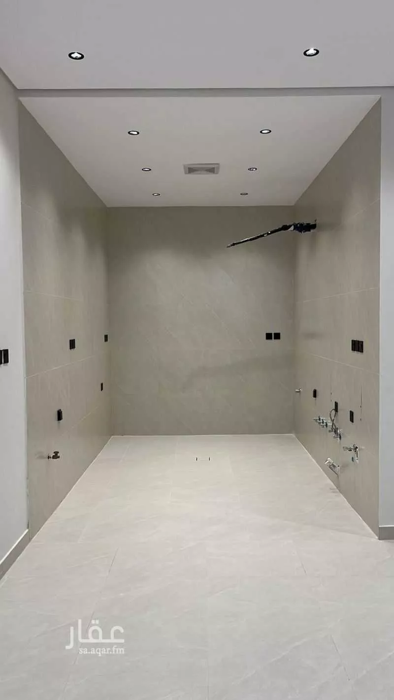 شقة 3 غرف في الريان 4