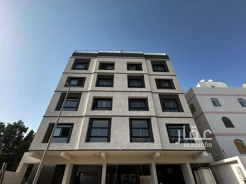 فيلا 5 غرف في الريان 2