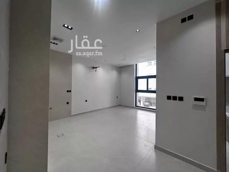 شقة 3 غرف في الريان 4