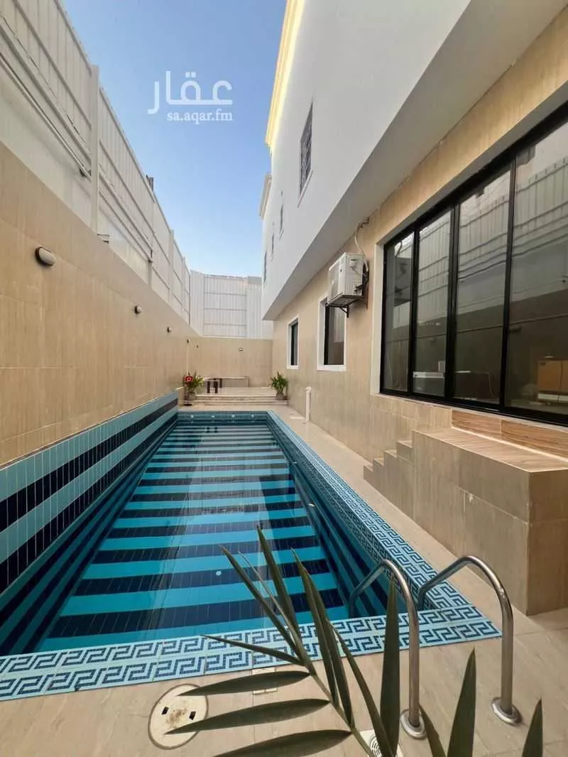 فيلا 12 غرف في النهضة 1