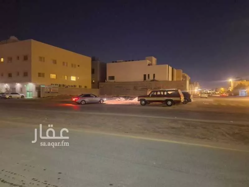 900 sqm land in Al Narjis 5