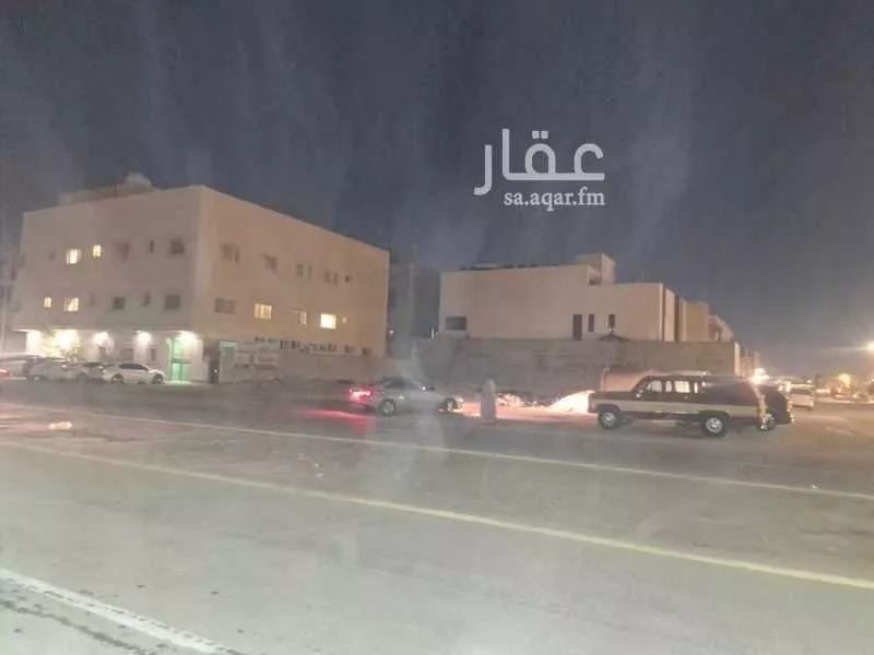 900 sqm land in Al Narjis 2