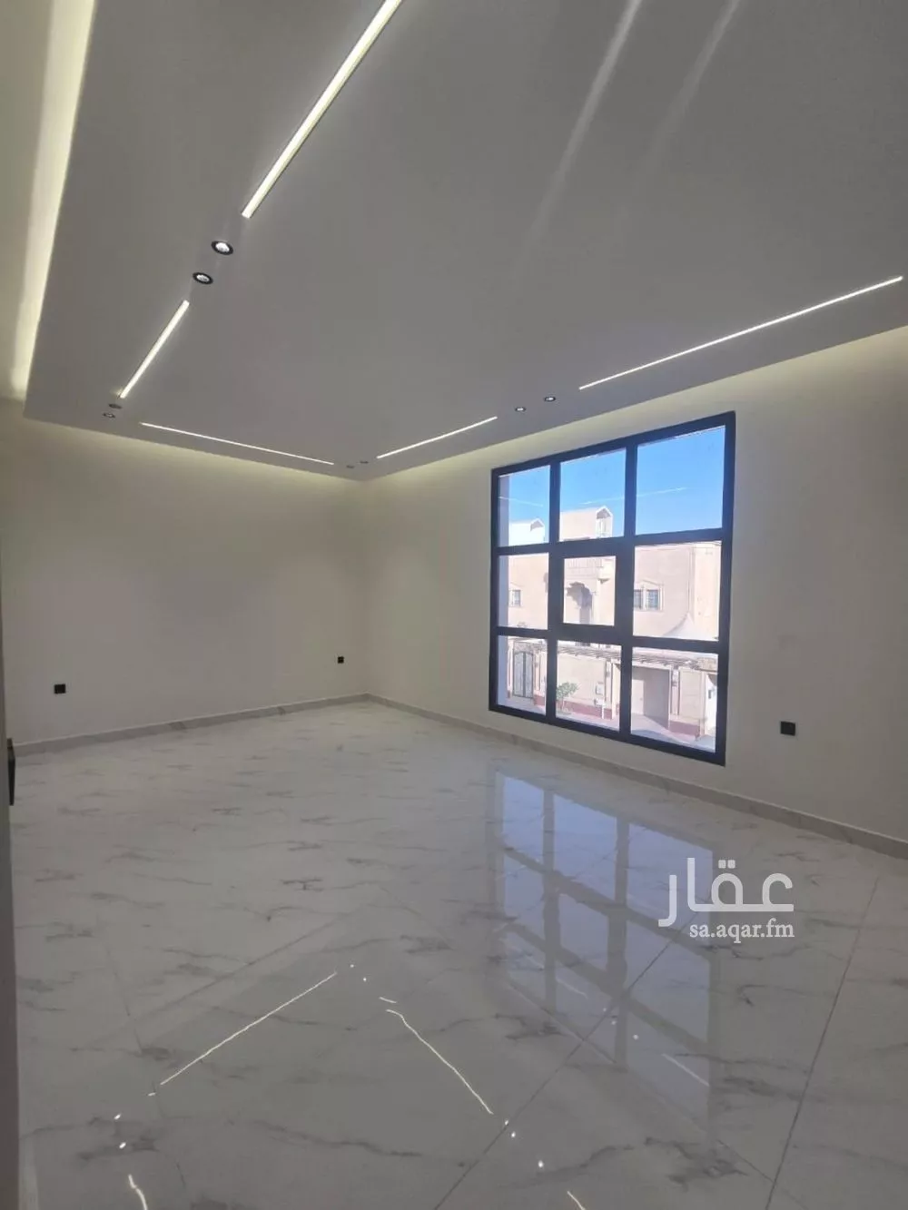 3 bedroom floor in Al Munsiyah 2