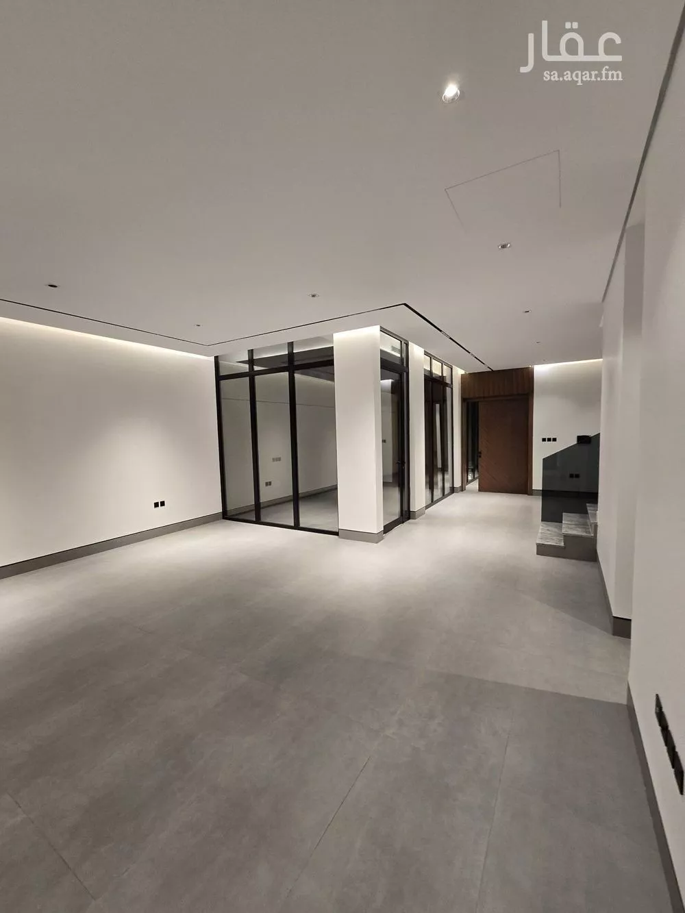 فيلا 4 غرف في النرجس