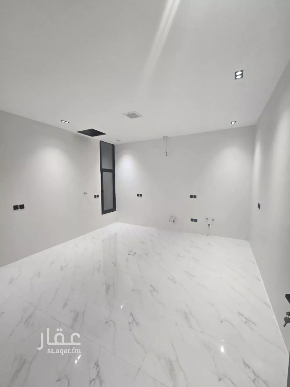 3 bedroom floor in Al Munsiyah 5