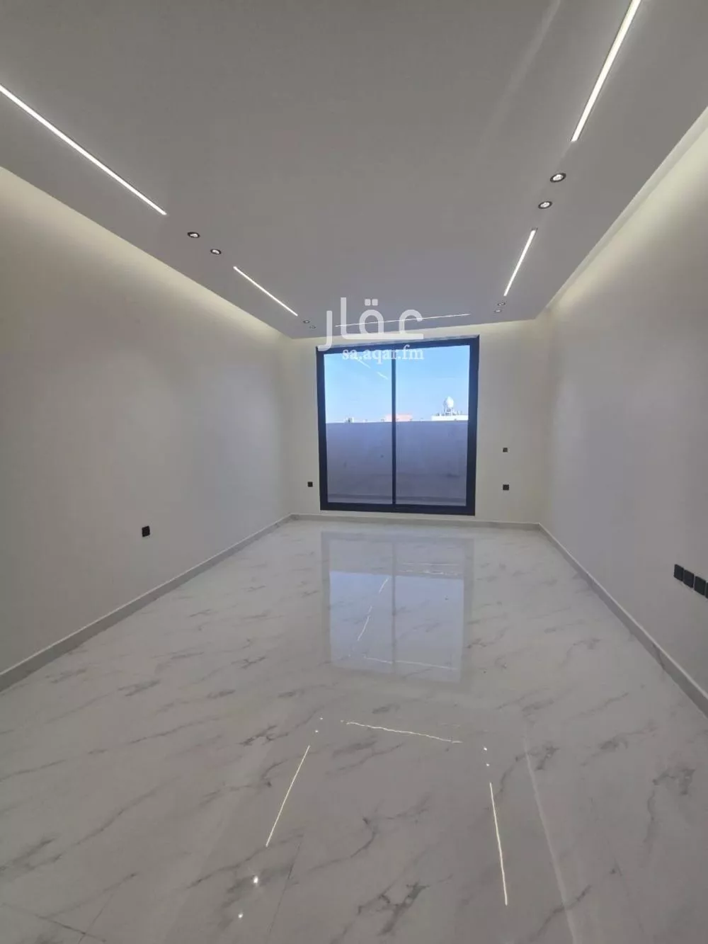 3 bedroom floor in Al Munsiyah 5