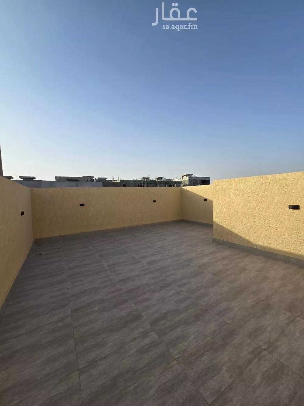 فيلا 4 غرف في النرجس 3