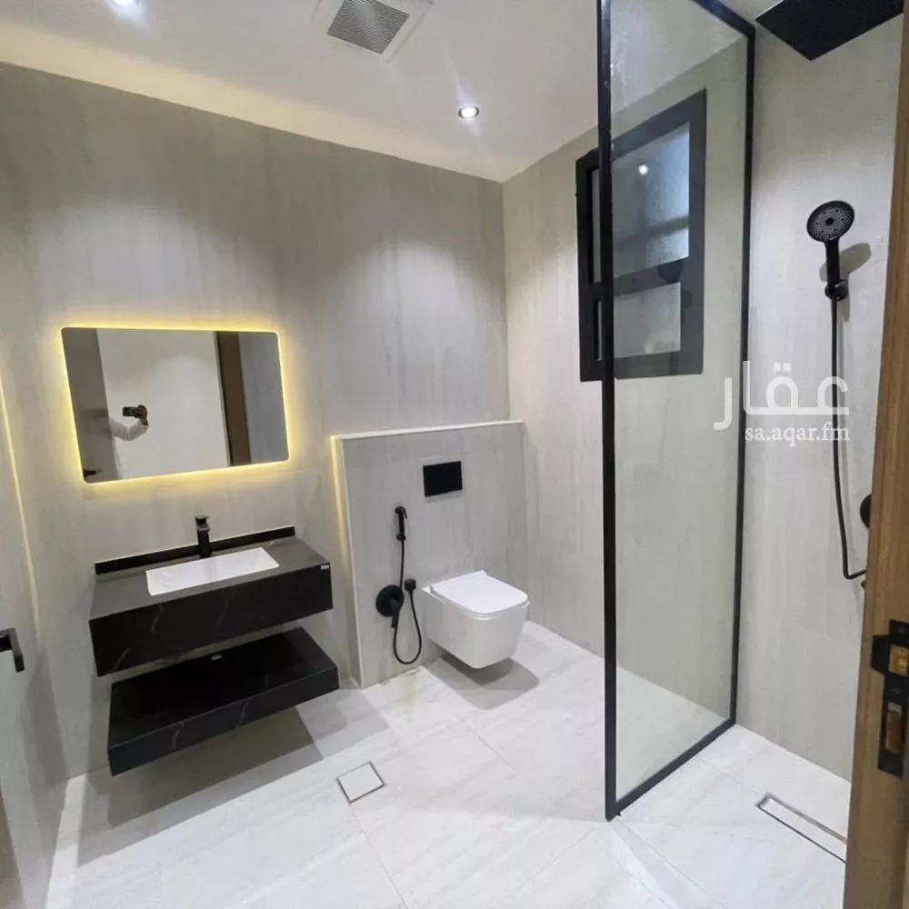 فيلا 5 غرف في العارض 5