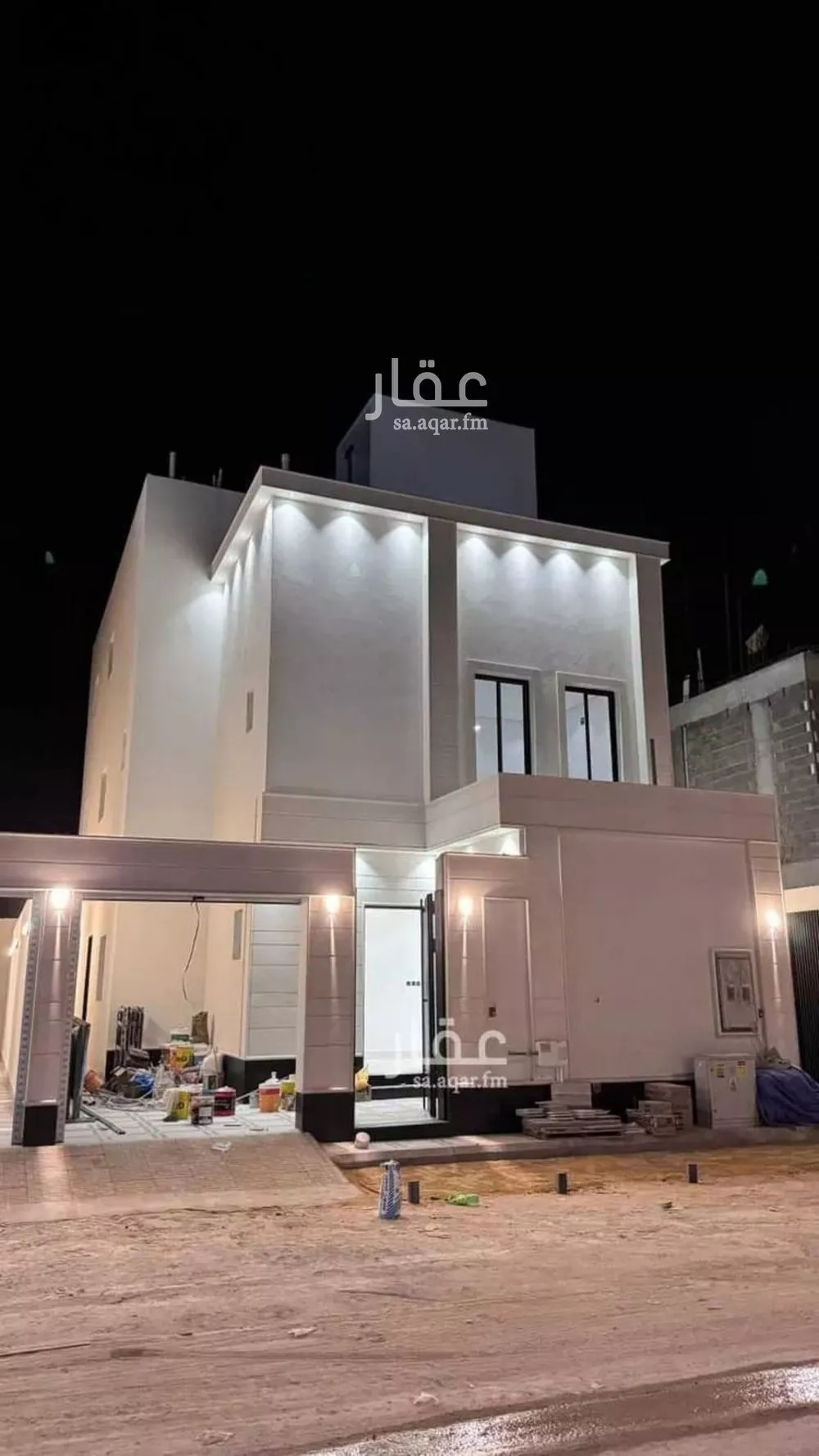 فيلا 5 غرف في الجنادرية