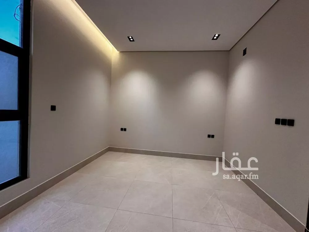 فيلا 4 غرف في النرجس 5