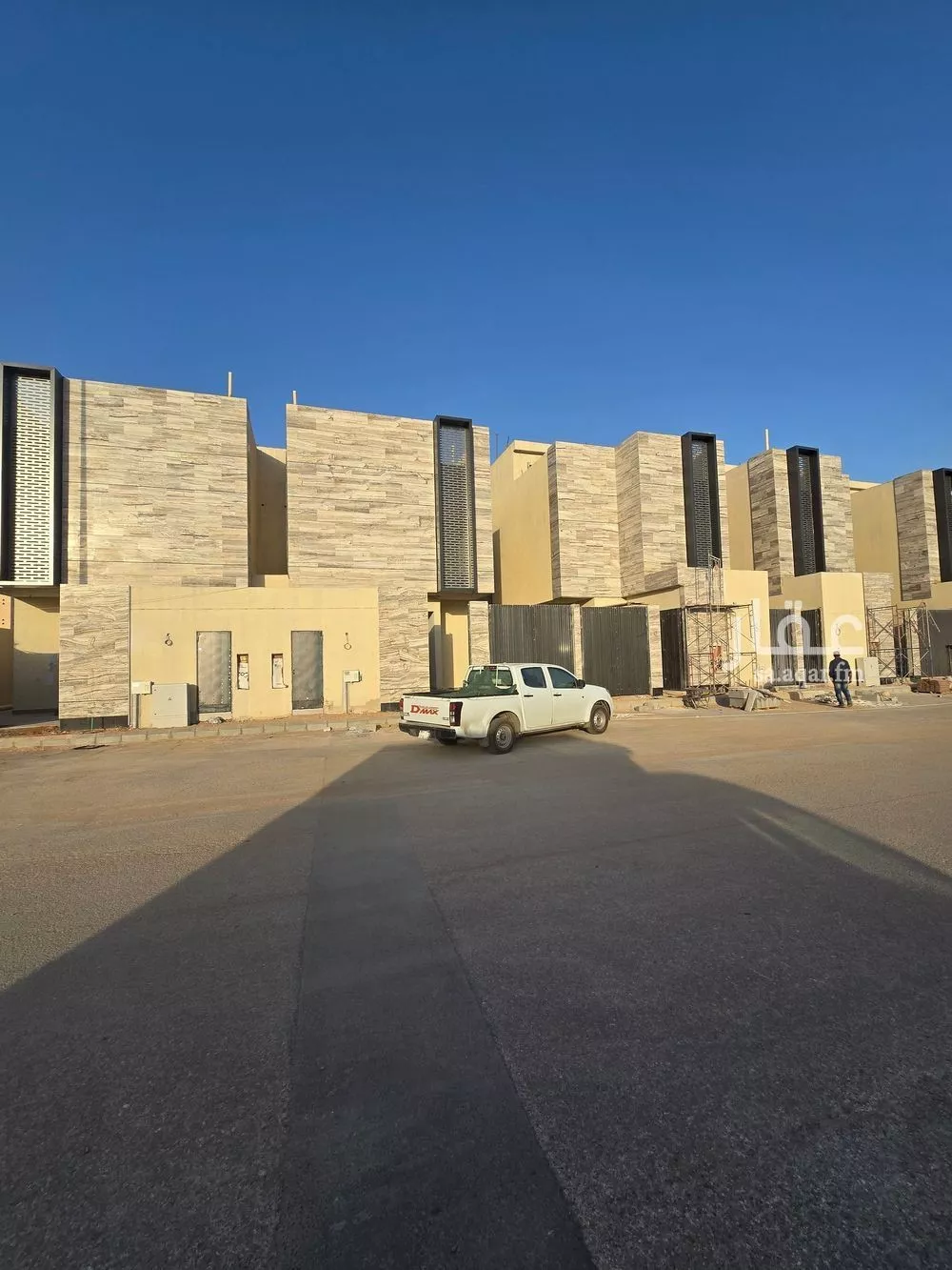 فيلا 4 غرف في اليرموك 4