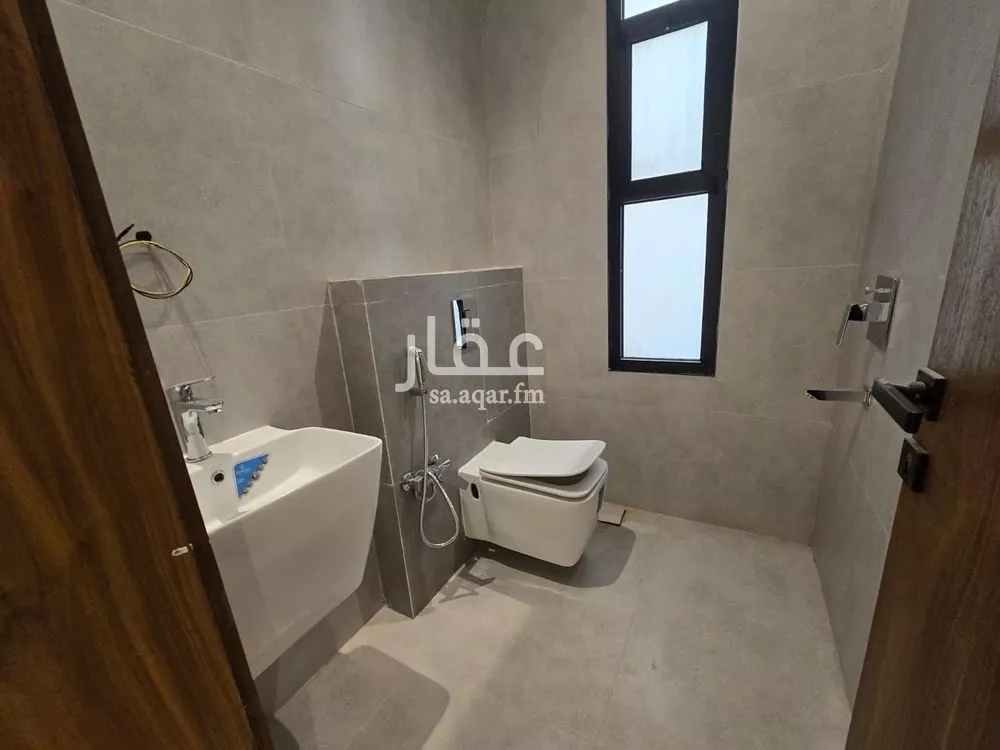 فيلا 4 غرف في النرجس 4