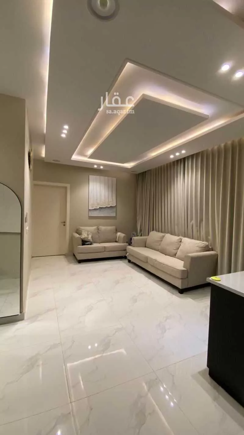 شقة 6 غرف في عكاظ 5