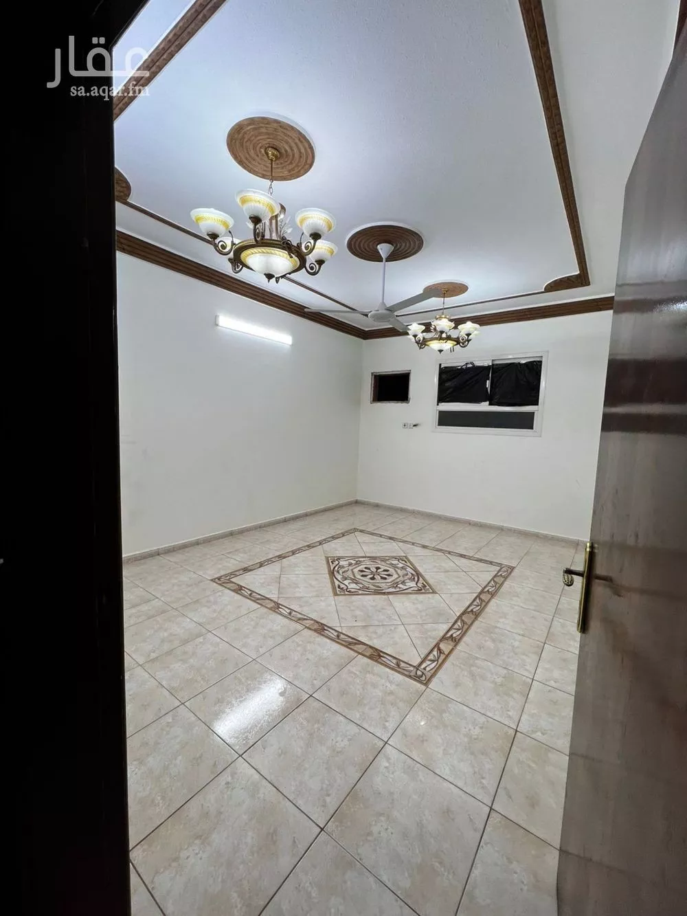 3 bedroom floor in Tuwaiq 4