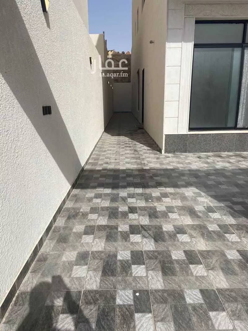 دور 5 غرف في الشرق 2