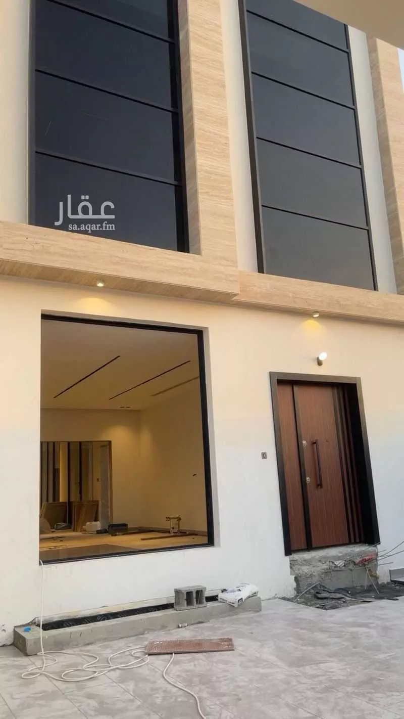 فيلا 5 غرف في الشراع 2